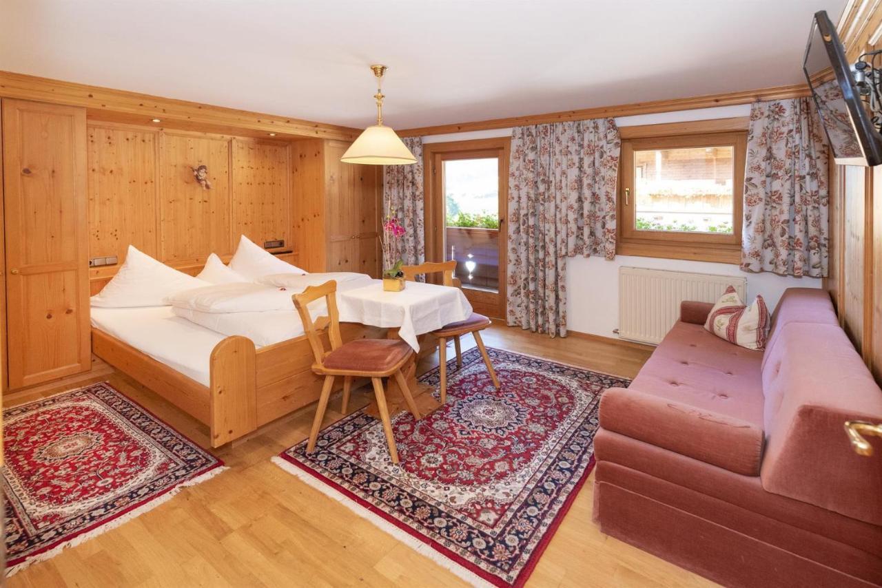 Pension Edelweiss Alpbach Bagian luar foto