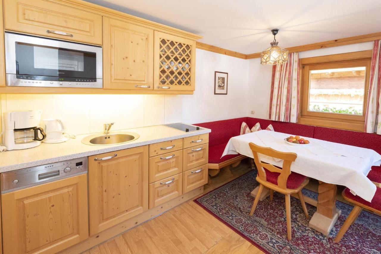 Pension Edelweiss Alpbach Bagian luar foto