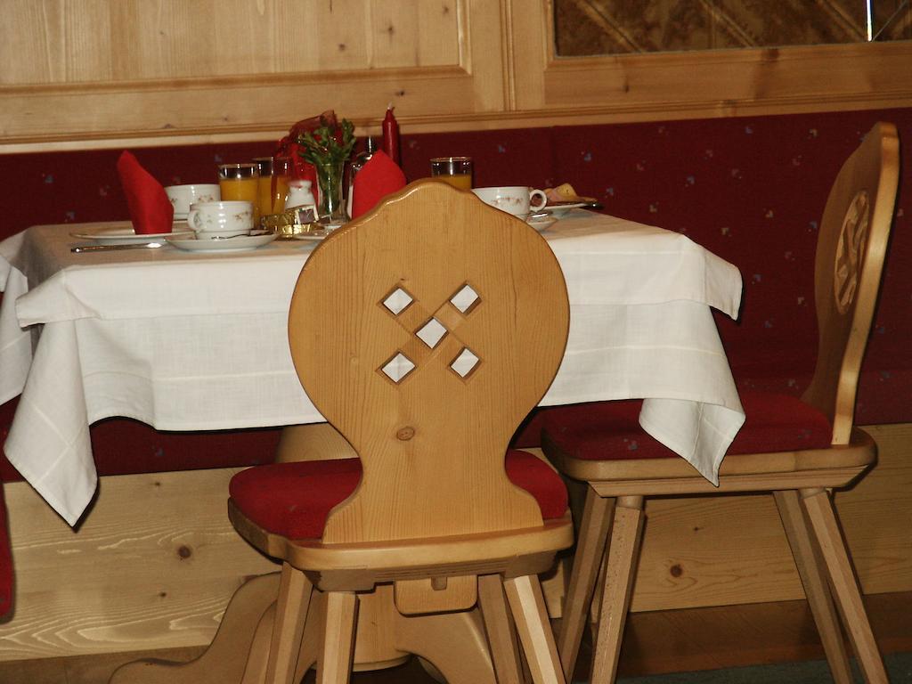 Pension Edelweiss Alpbach Bagian luar foto