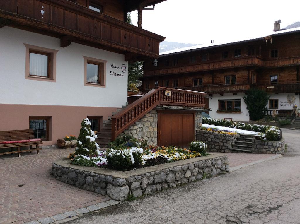 Pension Edelweiss Alpbach Bagian luar foto