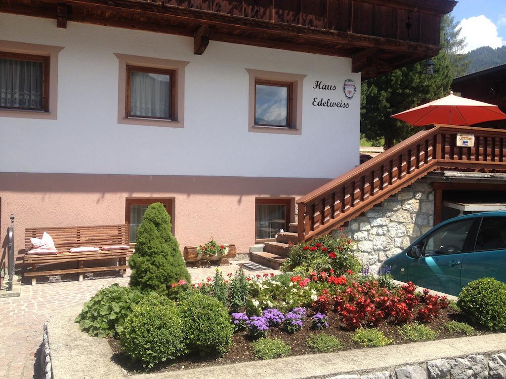 Pension Edelweiss Alpbach Bagian luar foto